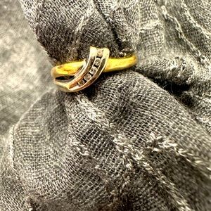 Gold/silver ring